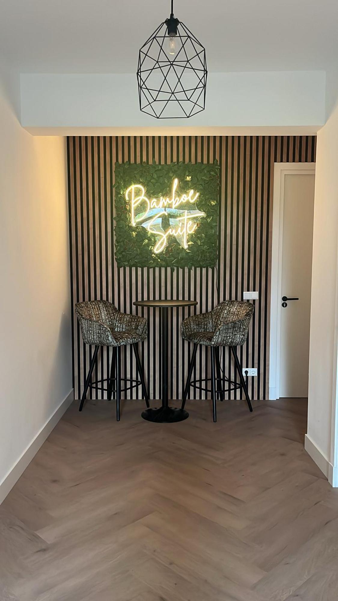Bamboe Suite Bentveld Met Ligbad En Gratis Parkeren Buitenkant foto